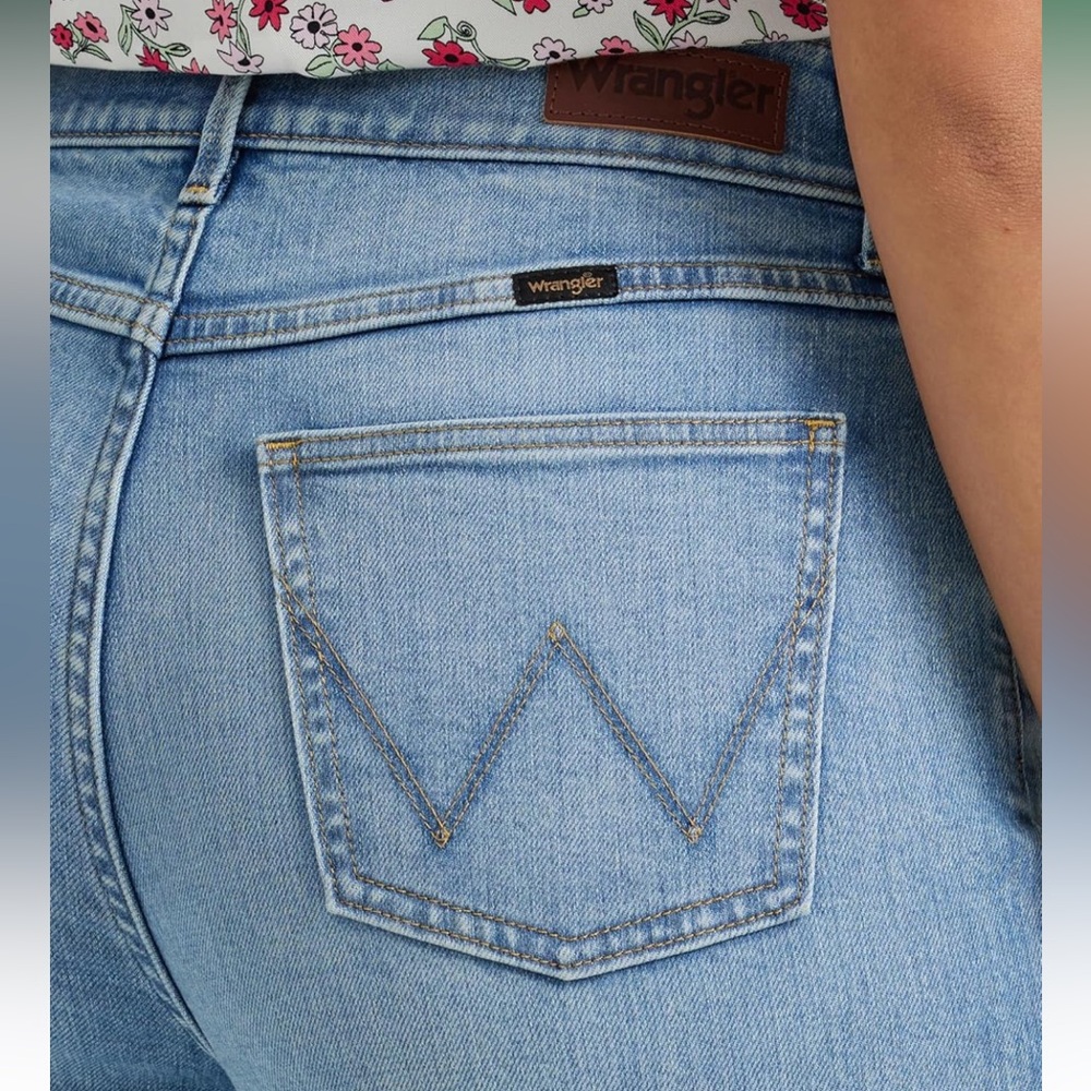 Wrangler Womens High Rise Wide Leg A-line Crop Jean - Picture 5 of 7